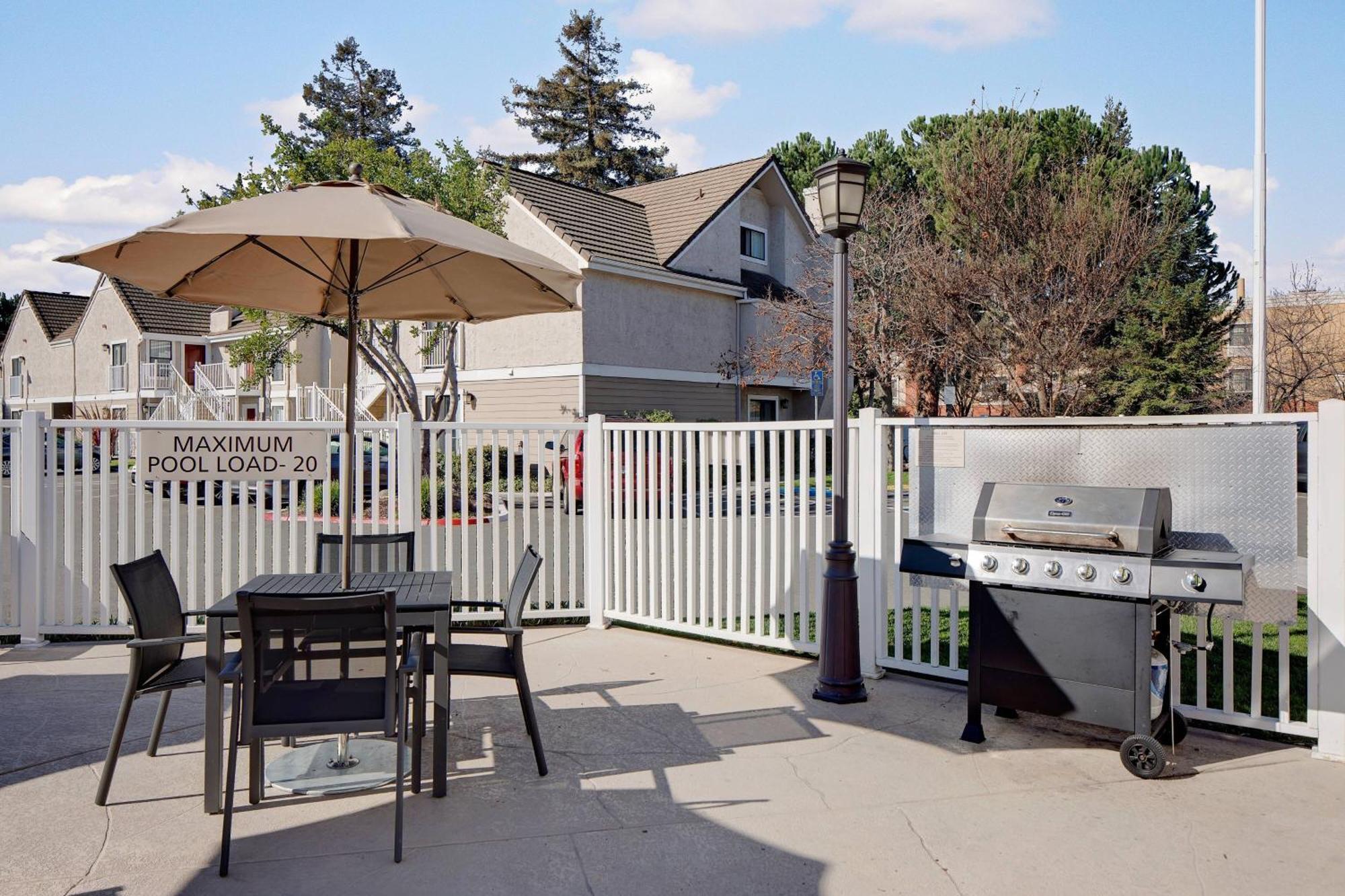 Residence Inn Fremont Silicon Valley Exterior photo